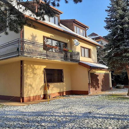 Hostel Milicka Breslau Exterior foto